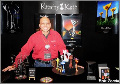 Kitschy Katz Creator & Booth
